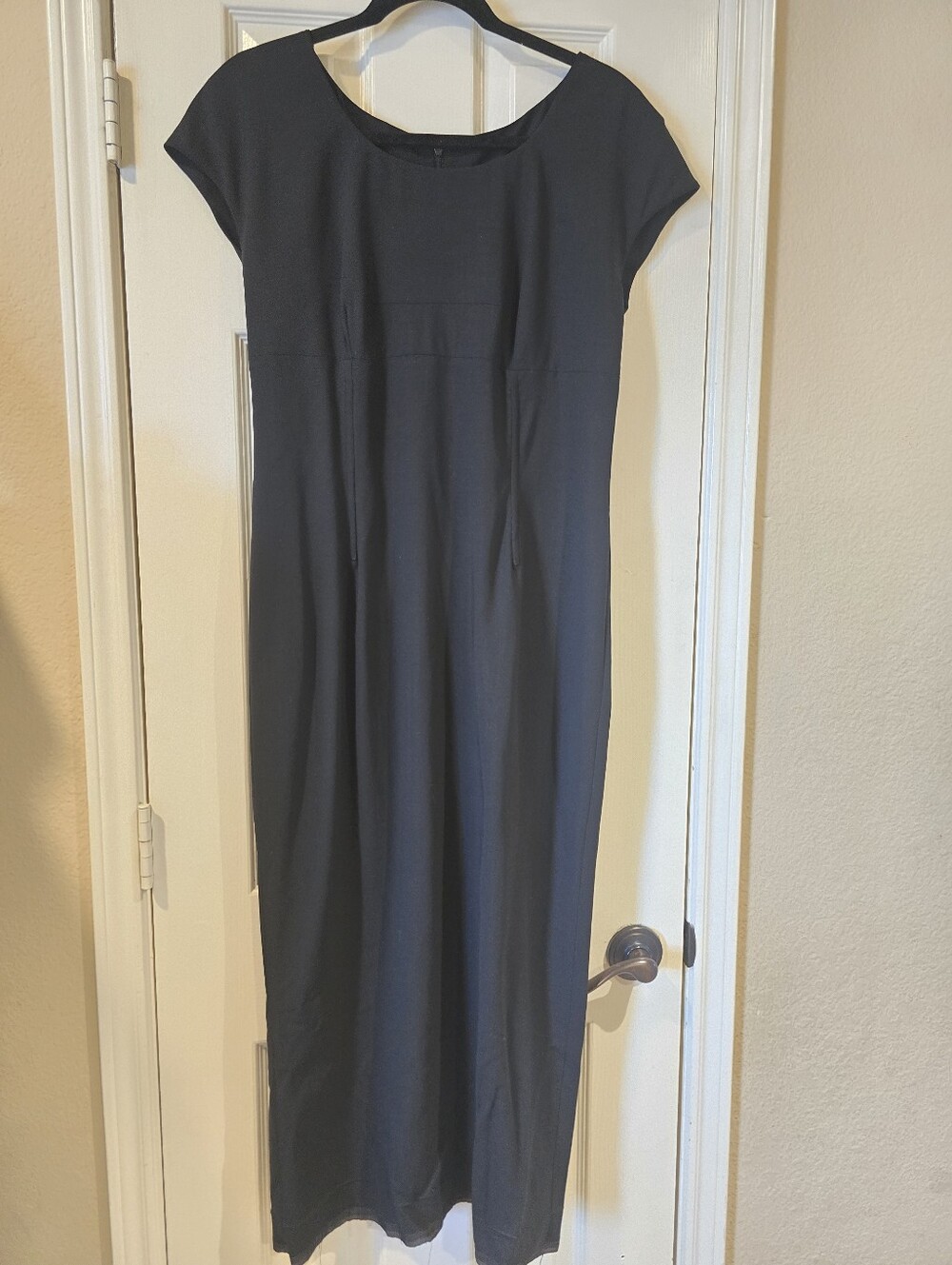 Dolce & Gabbana Women's Black Wool Midi Dress Size 46